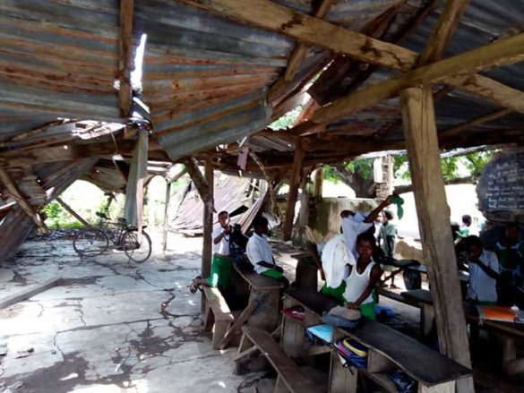 ENUGU SCHOOL WHERE PUPILS LEARN UNDER DILAPIDATED STRUCTURE